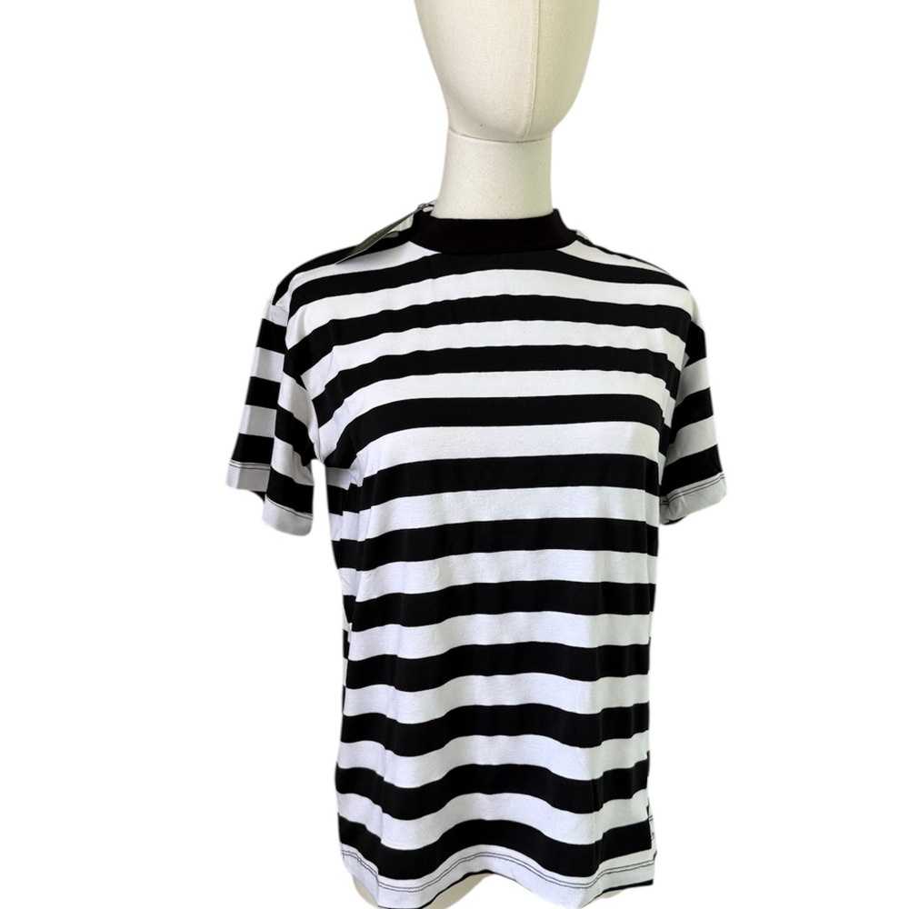 Trendyol Black and White Striped Top